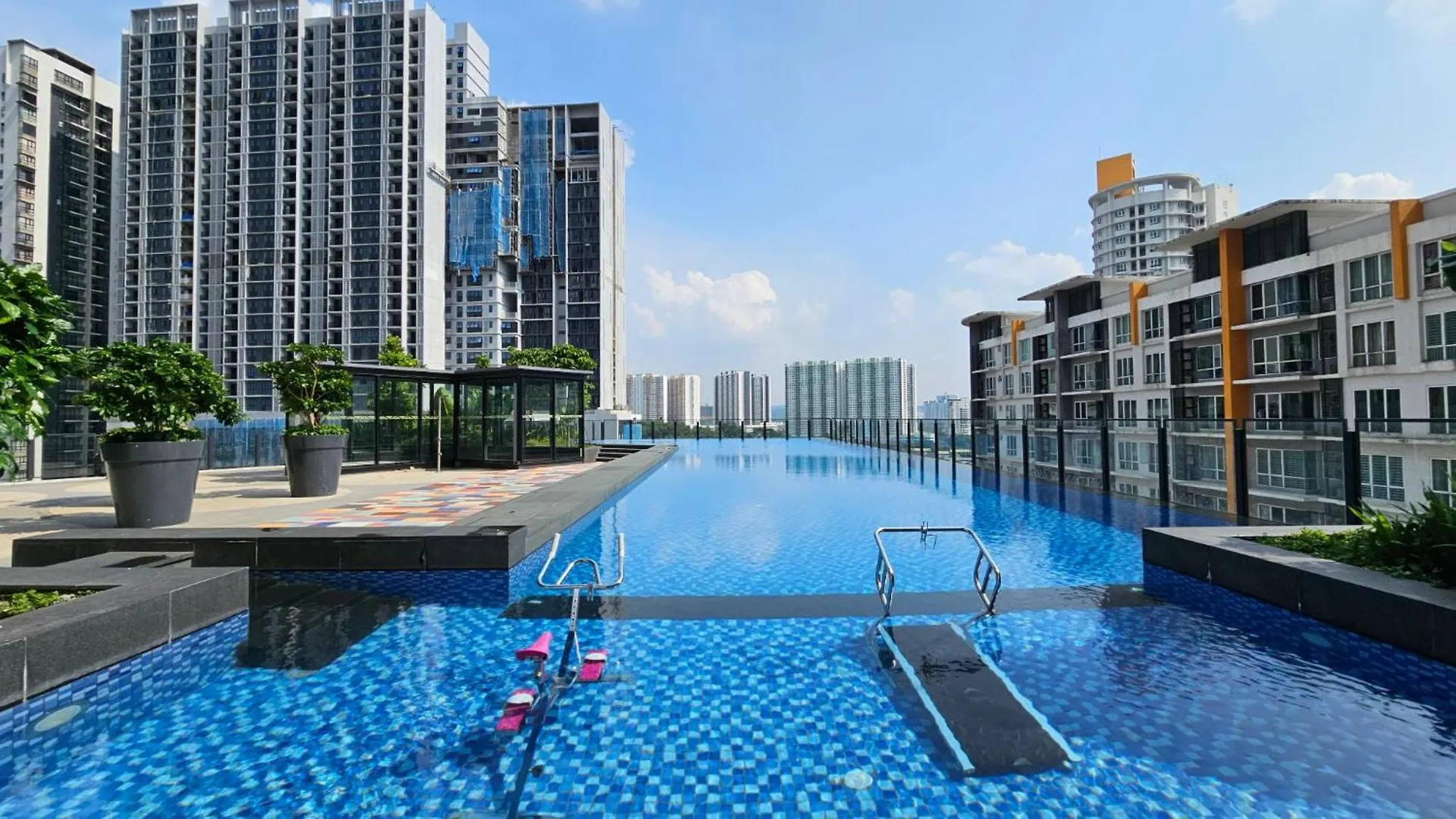Apartment Bloomsvale Kl By Penguin N' Bee Staycation Kuala Lumpur Malaysia