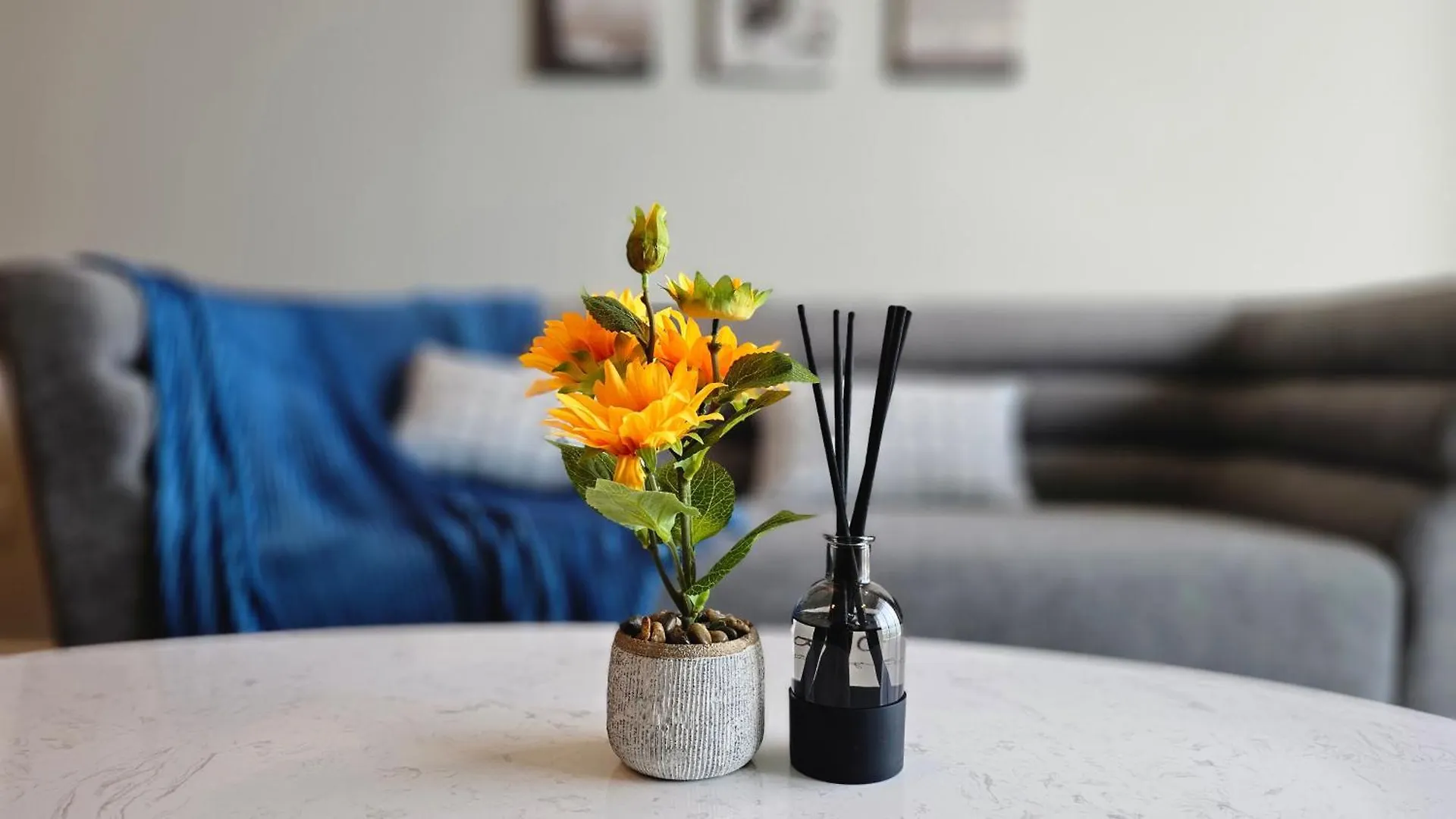 Bloomsvale Kl By Penguin N\' Bee Staycation location
